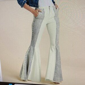 VENUS Vintage Flare Lace Stripe Jeans -size 6 - NEW
